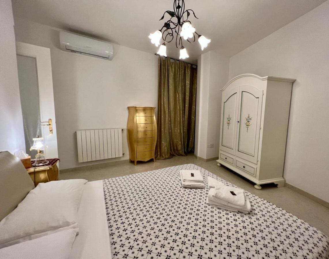 Appartamento Via Antica Padenghe sul Garda Exteriör bild
